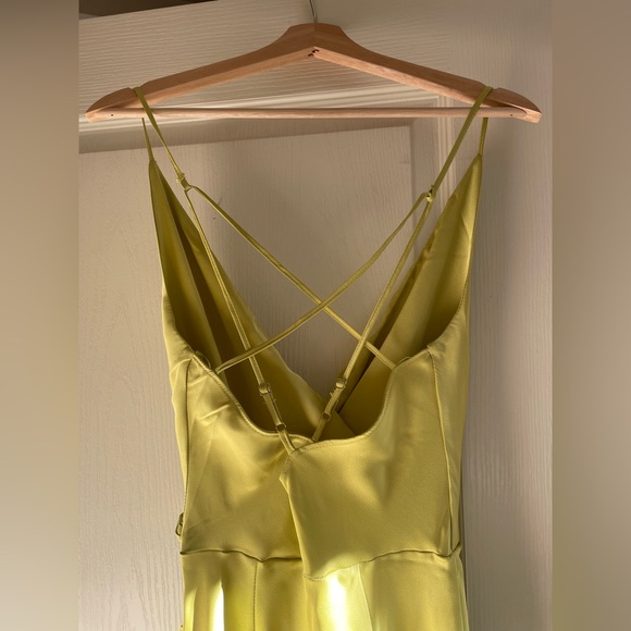 Imperial brand yellow gown - Picture 4 of 10